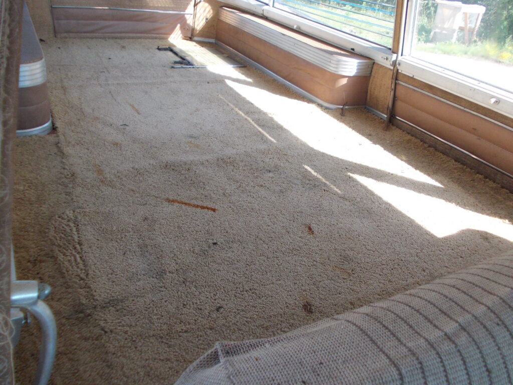 Intérieur arrière CADILLAC Ambulance Pee Wee 1961